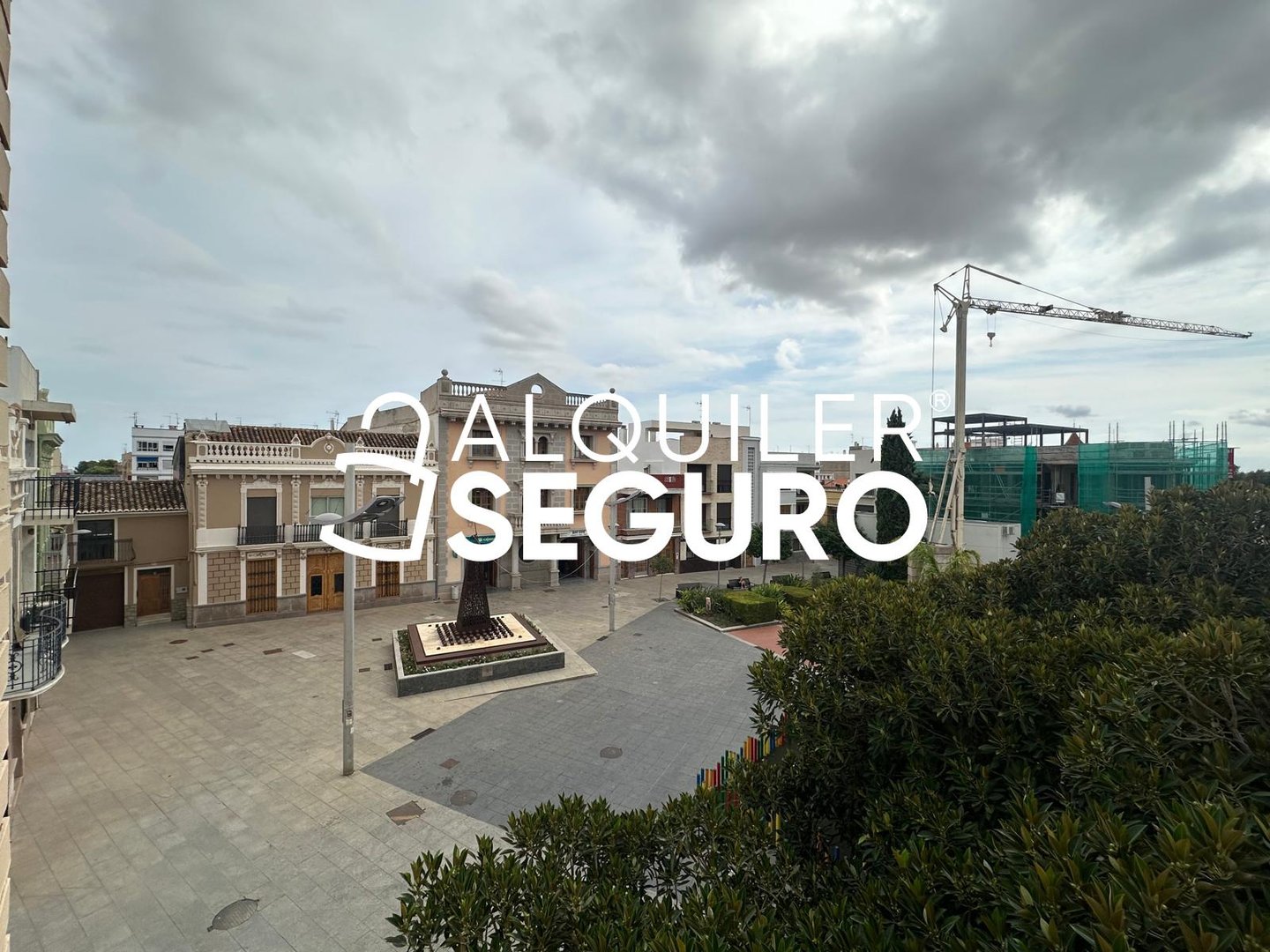 Piso de 70 m² en Tomares