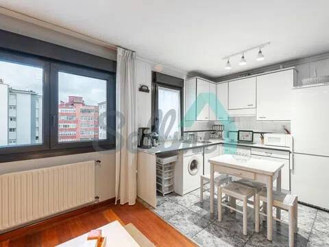 Piso de 55 m² en Oviedo