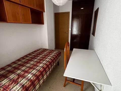 Pis de 90 m² a Granada