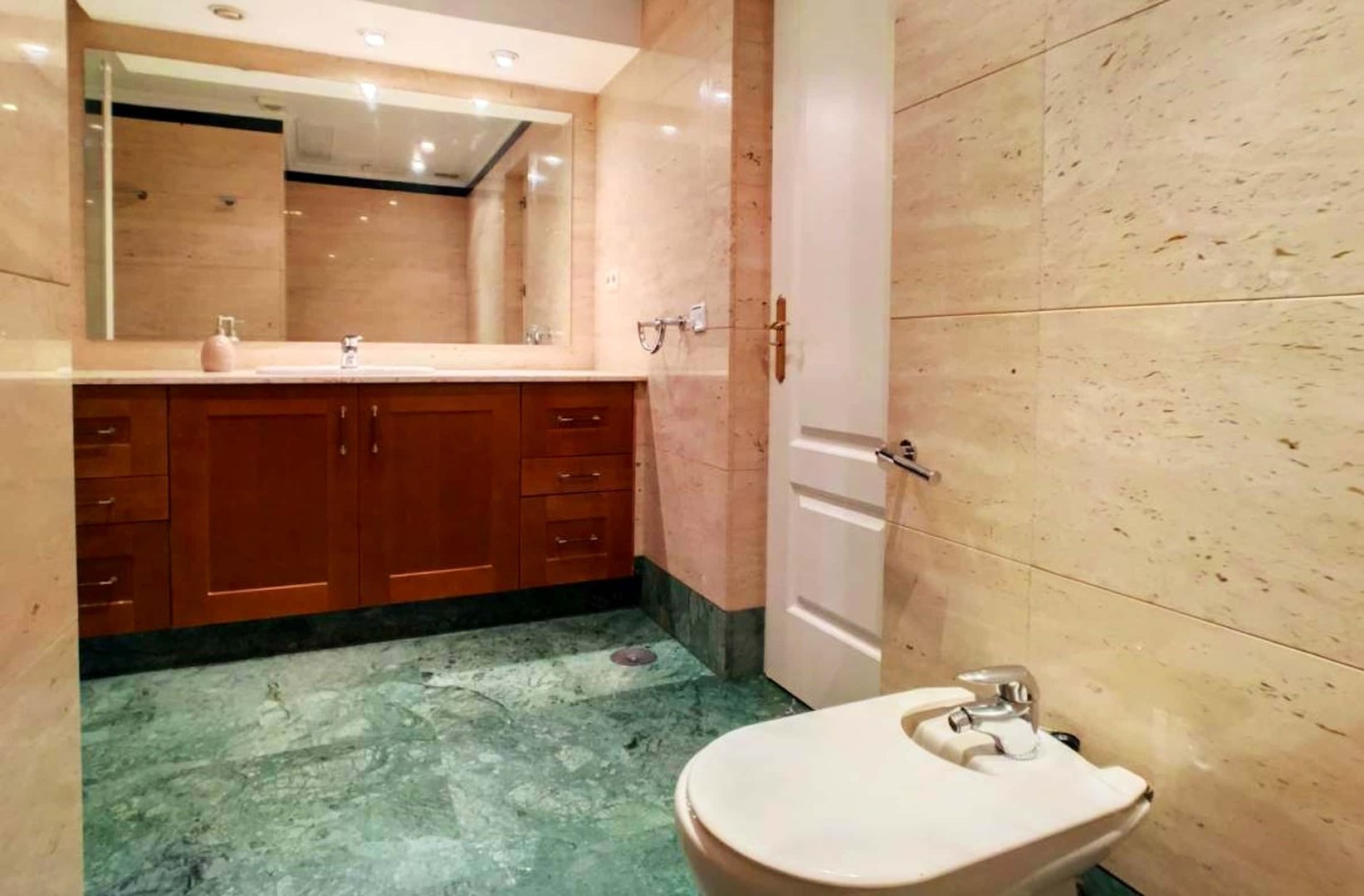 Zimmer zur Miete, Madrid