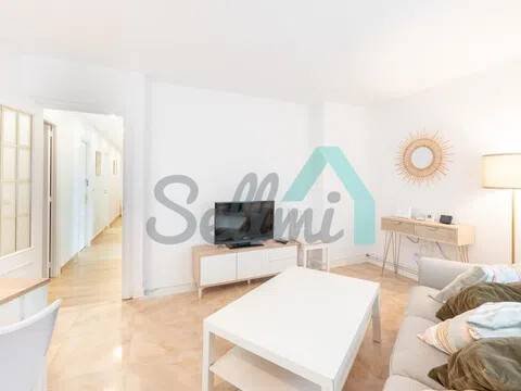 Piso de 93 m² en Oviedo