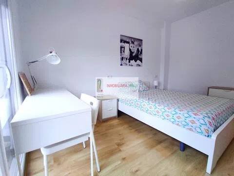 Pis de 130 m² a Oviedo