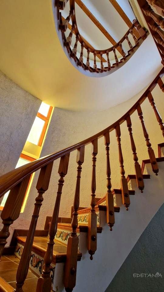 Casa de 208 m² en Nàquera / Náquera