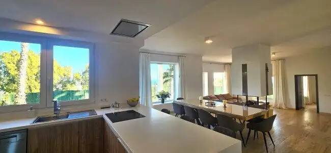 Casa de 640 m² en Manilva