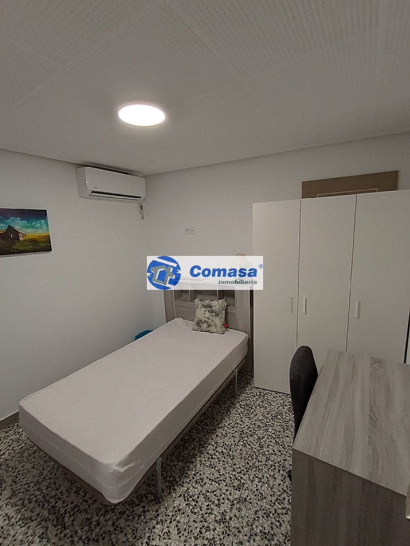 Habitació de lloguer, Martos