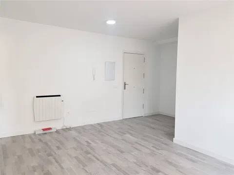 Piso de 95 m² en Camarena