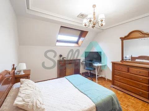 Piso de 107 m² en Oviedo