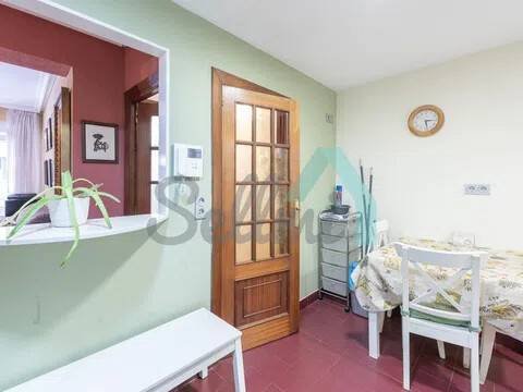 Piso de 80 m² en Oviedo