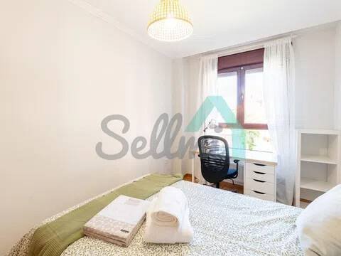 Pis de 91 m² a Oviedo
