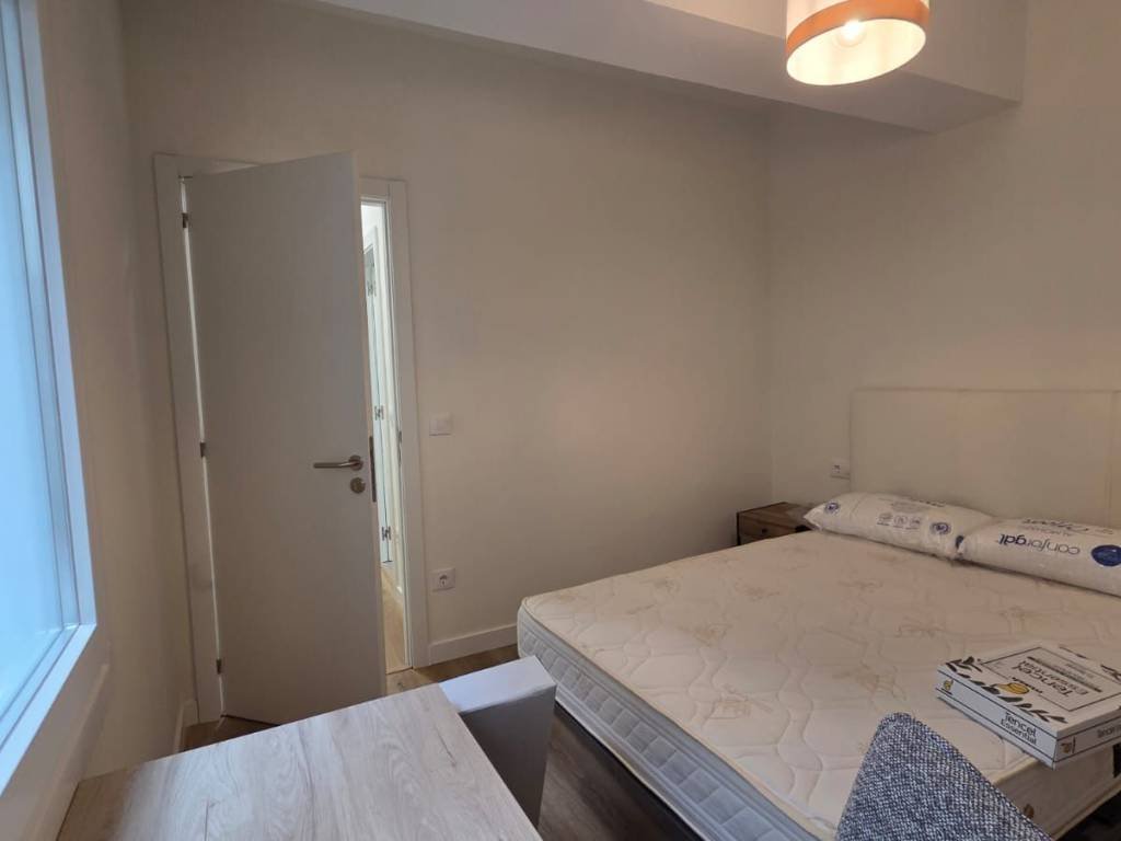 Piso de 140 m² en Santiago de Compostela