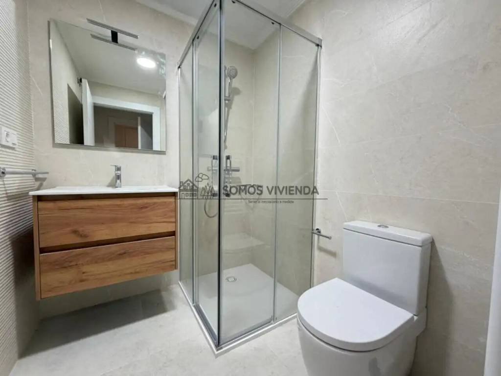 Piso de 80 m² en Ourense