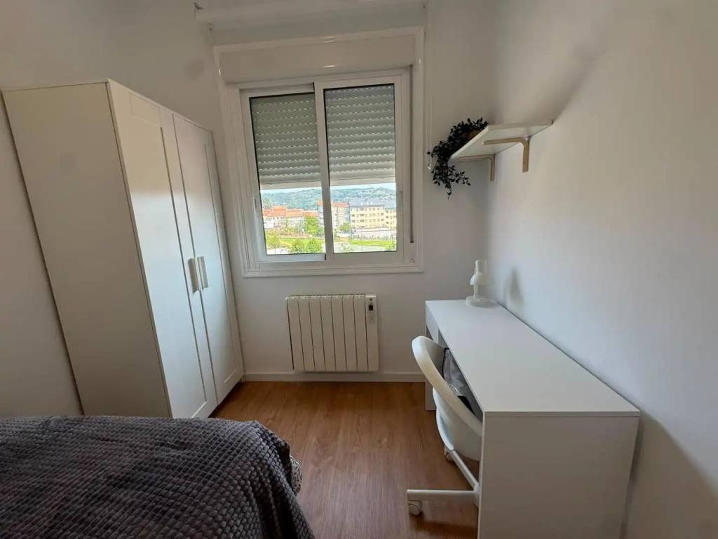 Piso de 90 m² en Ourense