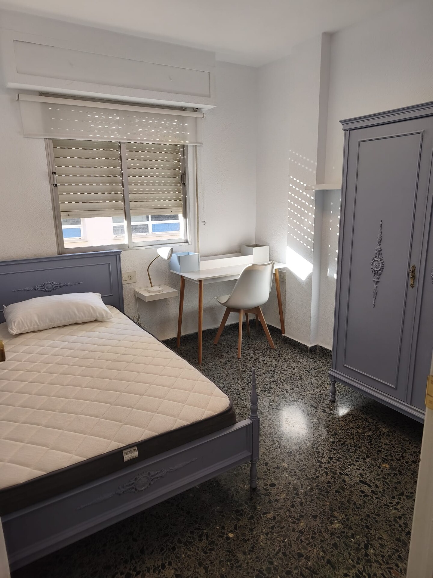 Habitació de lloguer, Burjassot