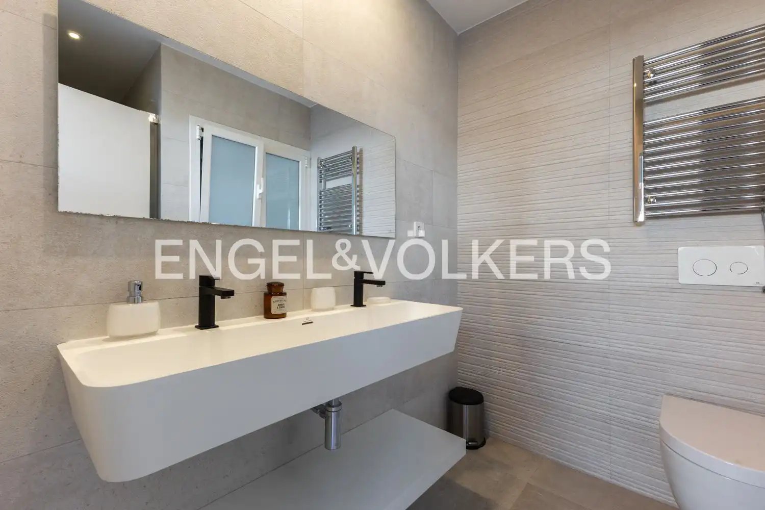 Wohnung 135 m² in Valencia