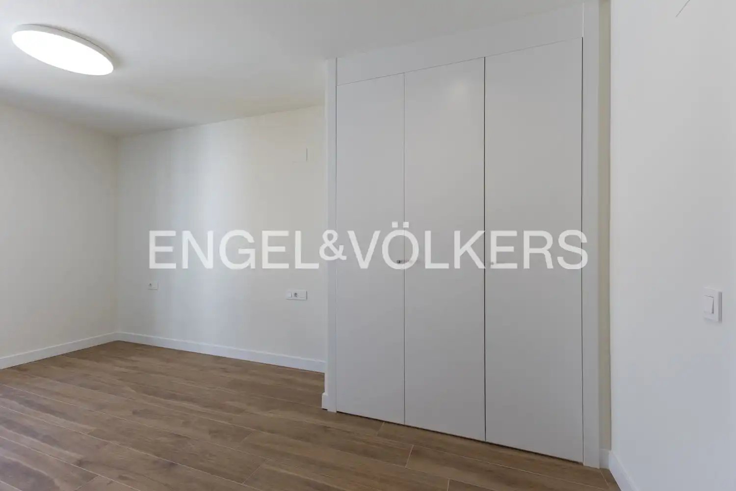 Appartamento 111 m² a Valencia