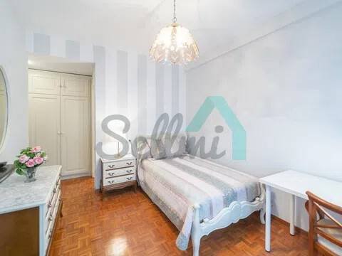 Piso de 107 m² en Oviedo