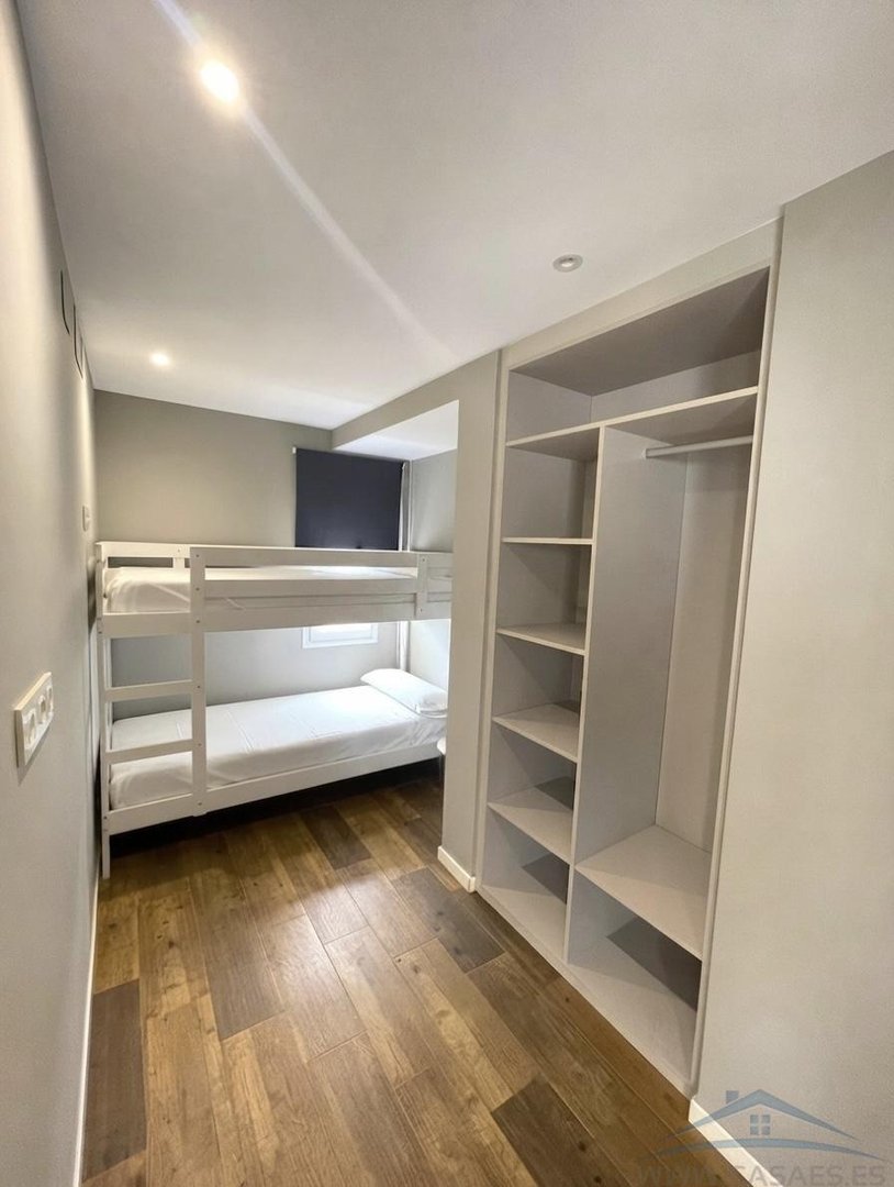 Piso de 75 m² en Roquetas de Mar