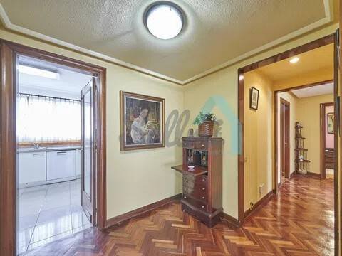 Wohnung 142 m² in Oviedo