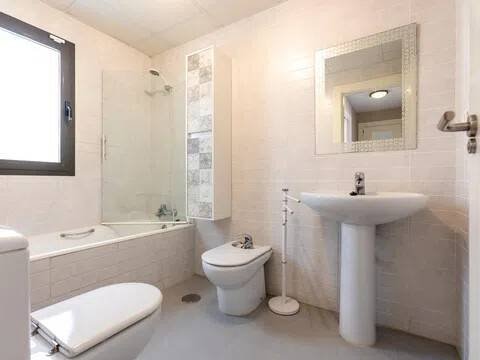Appartement 86 m² à Motril
