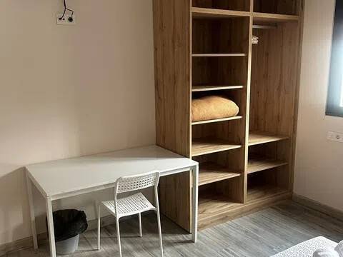 Habitación 780 m², León