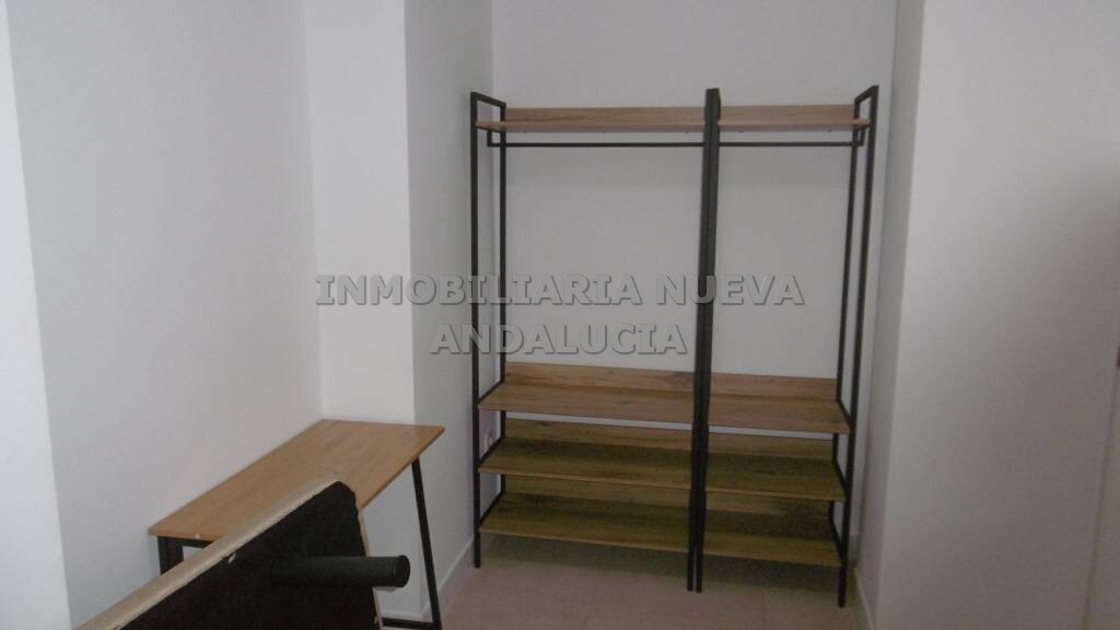 Piso de 90 m² en Almería