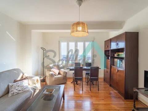 Piso de 212 m² en Oviedo