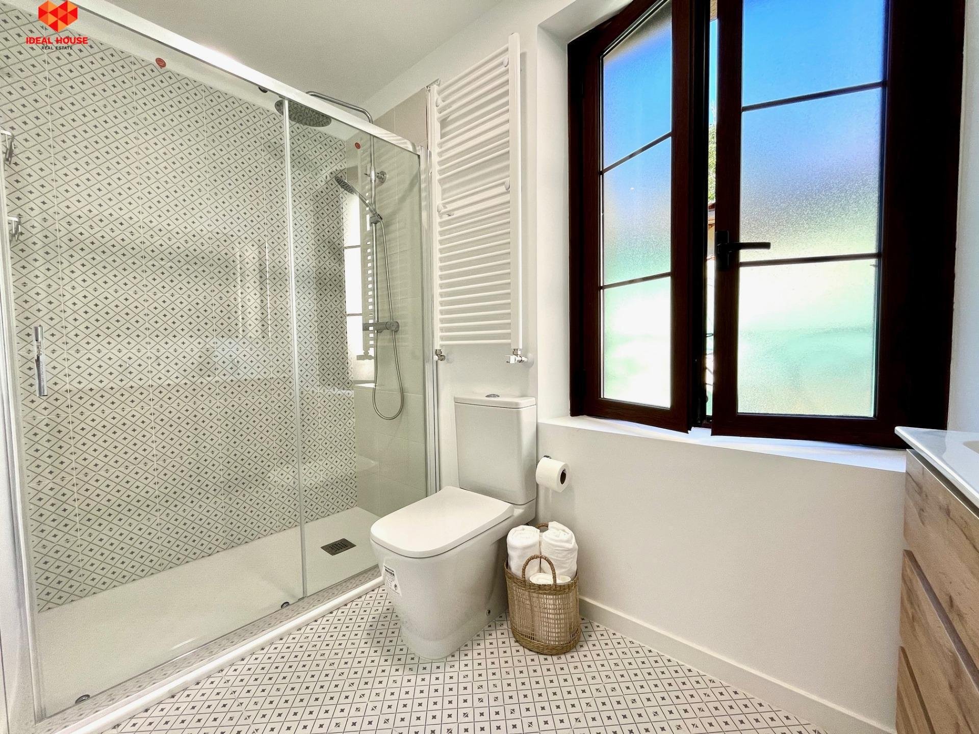Habitación 358 m², Segovia