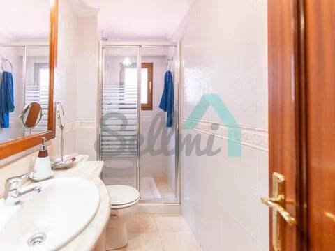 Piso de 42 m² en Oviedo