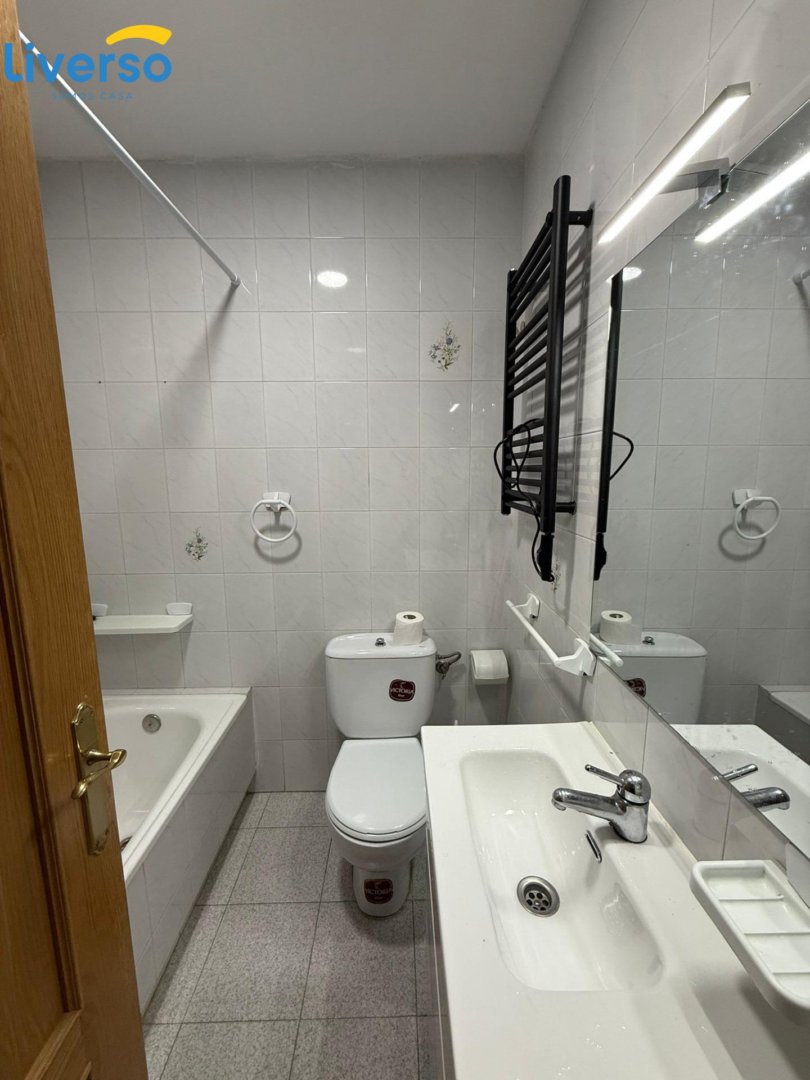 Habitación 200 m², Frandovínez