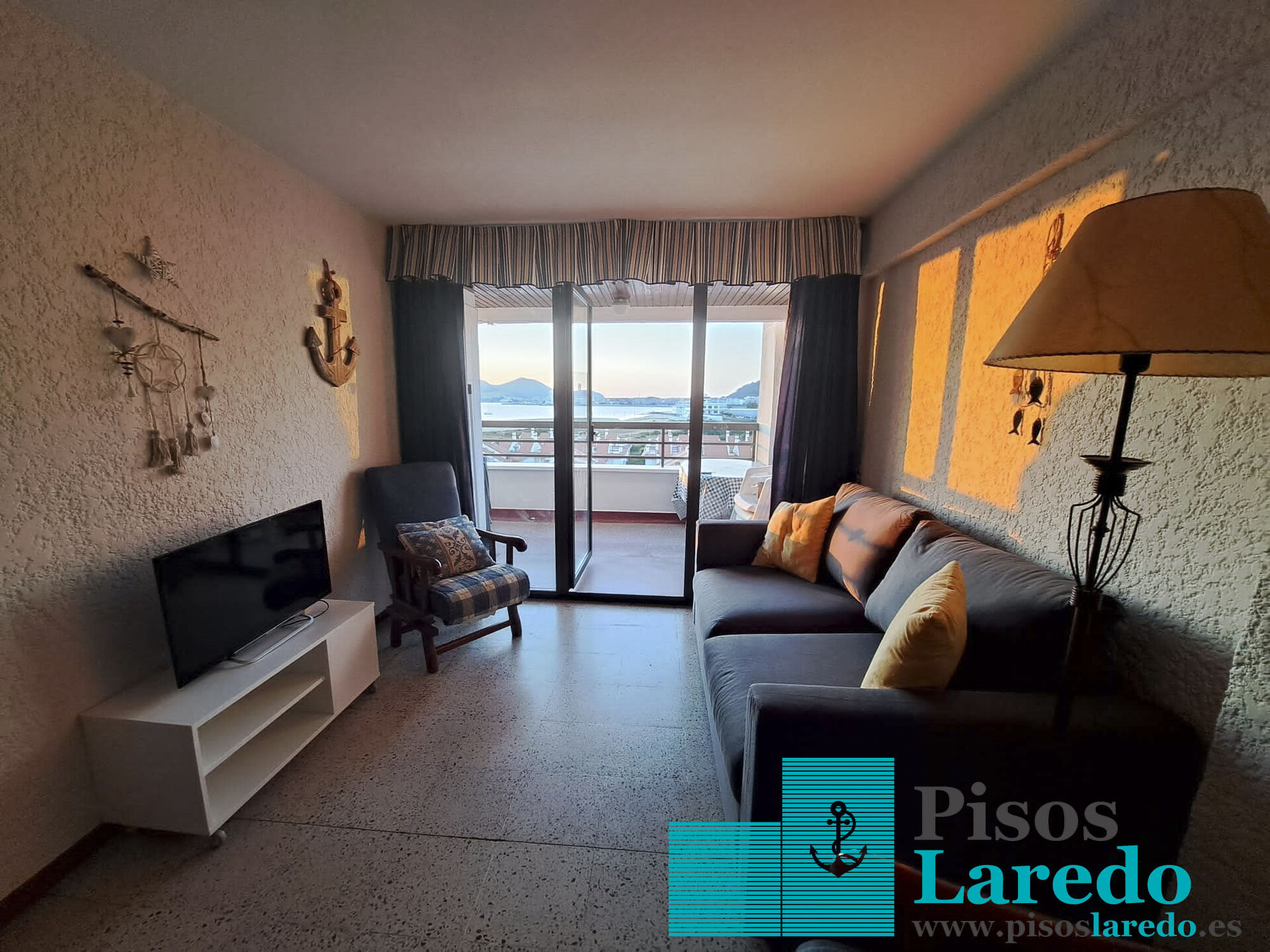 Piso de 65 m² en Laredo