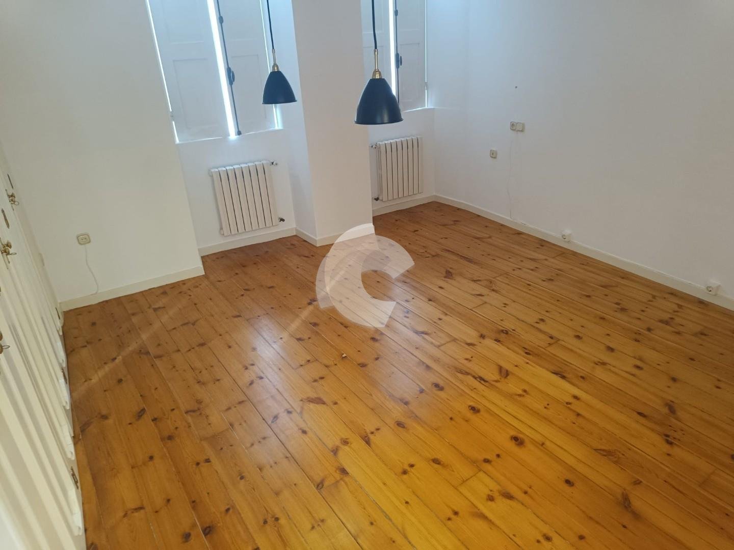 Piso de 240 m² en Ourense