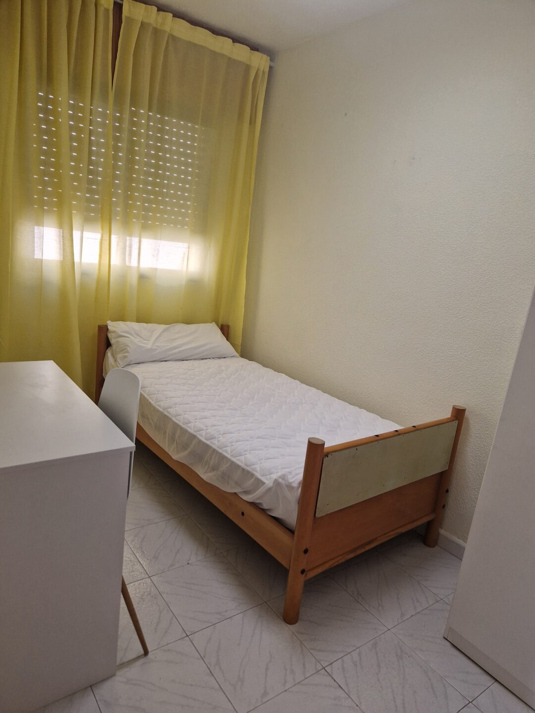 Habitación 189 m², Almería