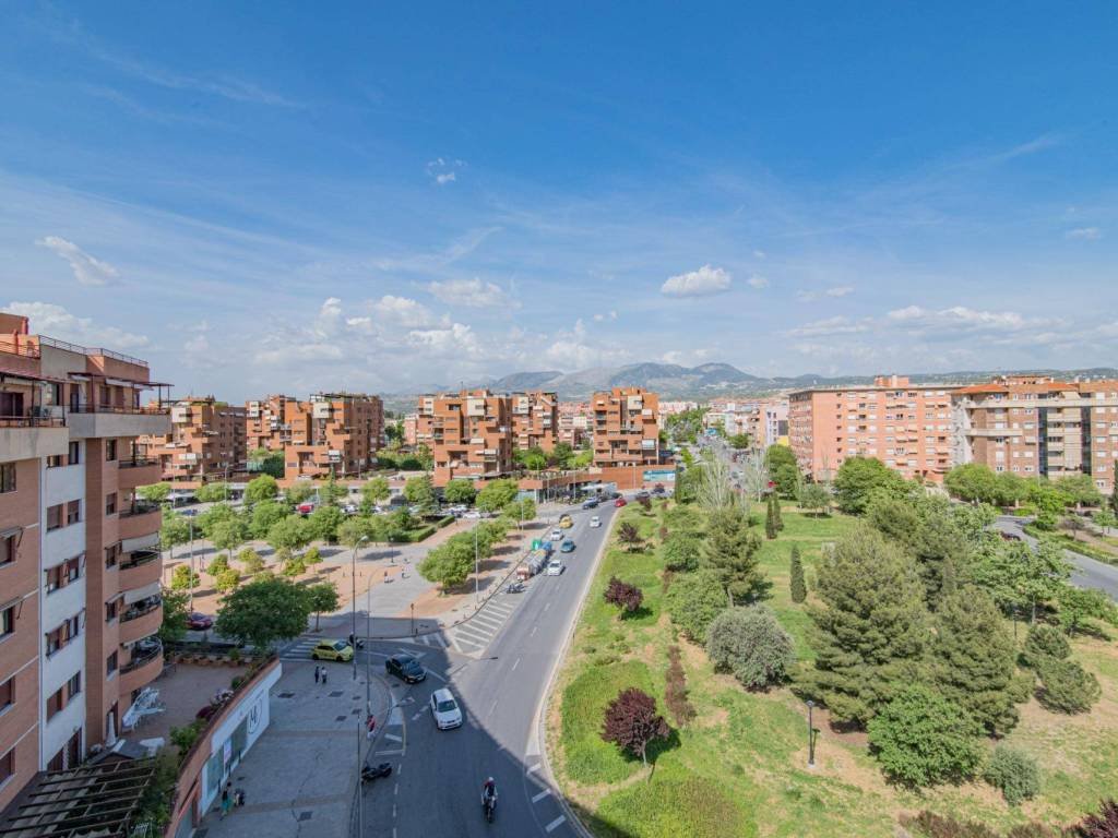 Piso de 101 m² en Granada