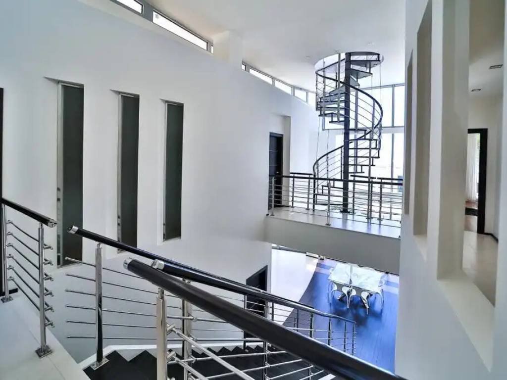 Casa de 856 m² en Marbella