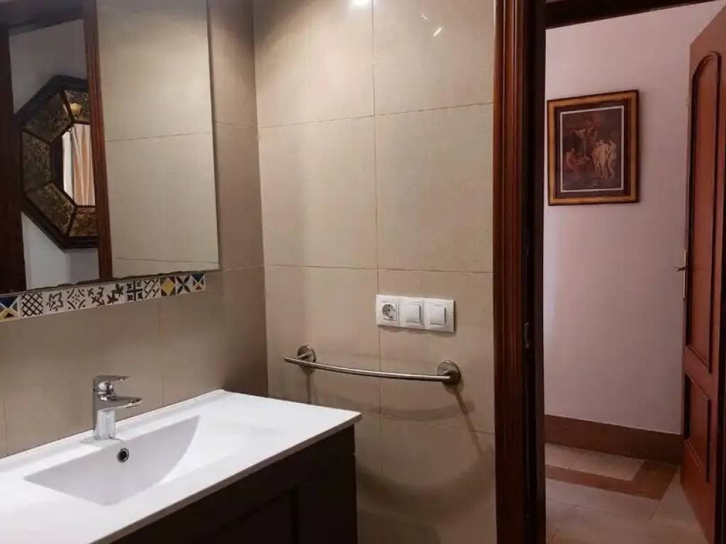 Pis de 80 m² a Còrdova