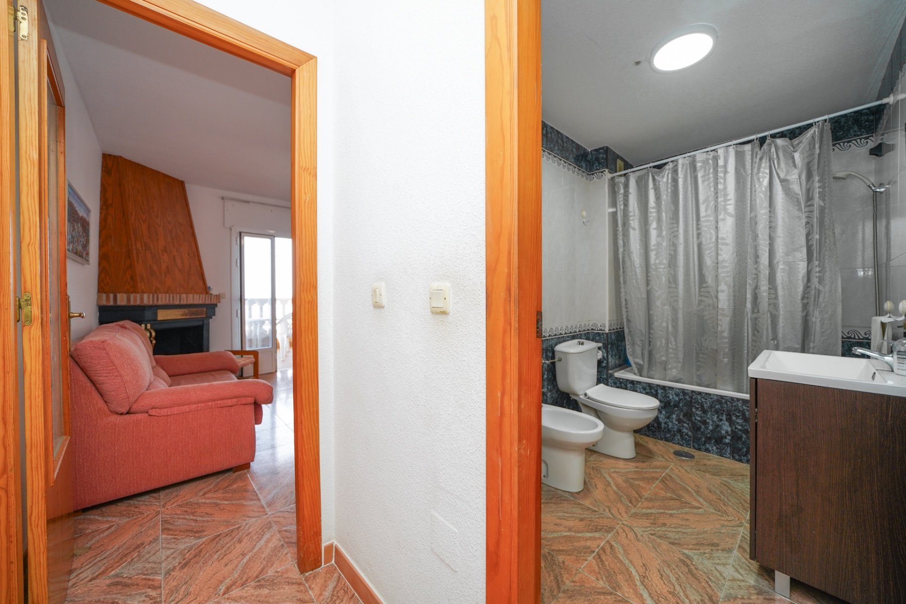 Wohnung 98 m² in Dolores
