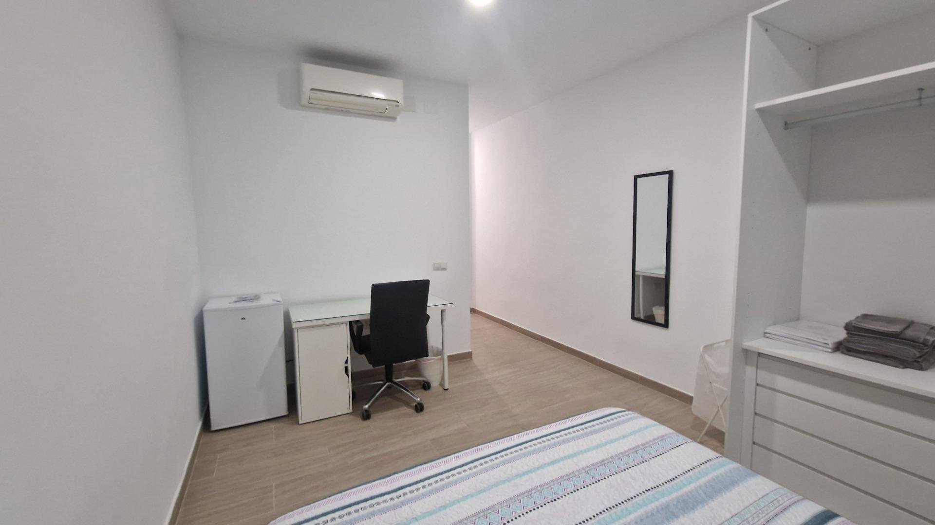 Quarto 15 m², Málaga