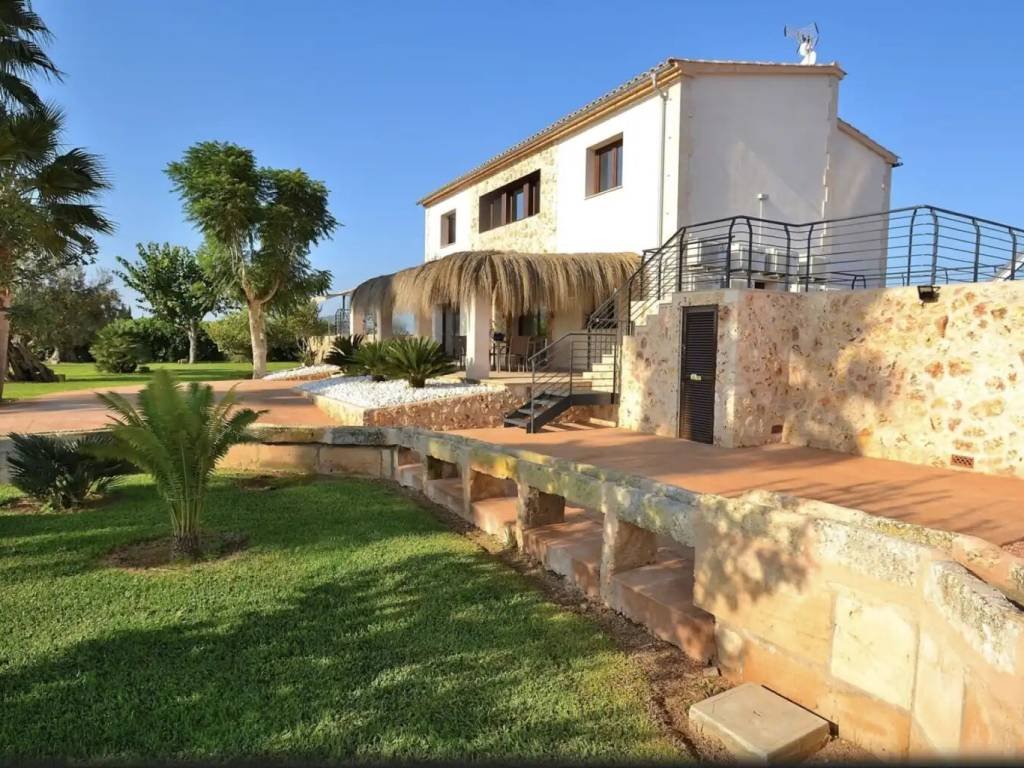 Casa de 250 m² en Muro
