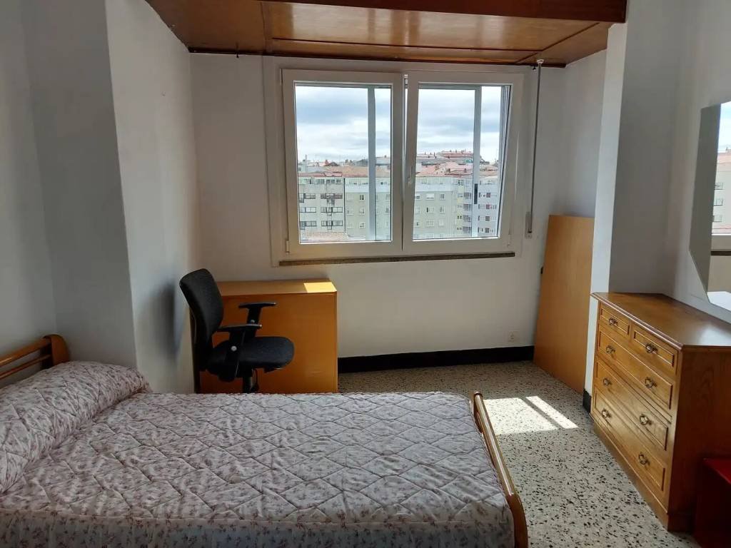 Wohnung 85 m² in Santiago de Compostela