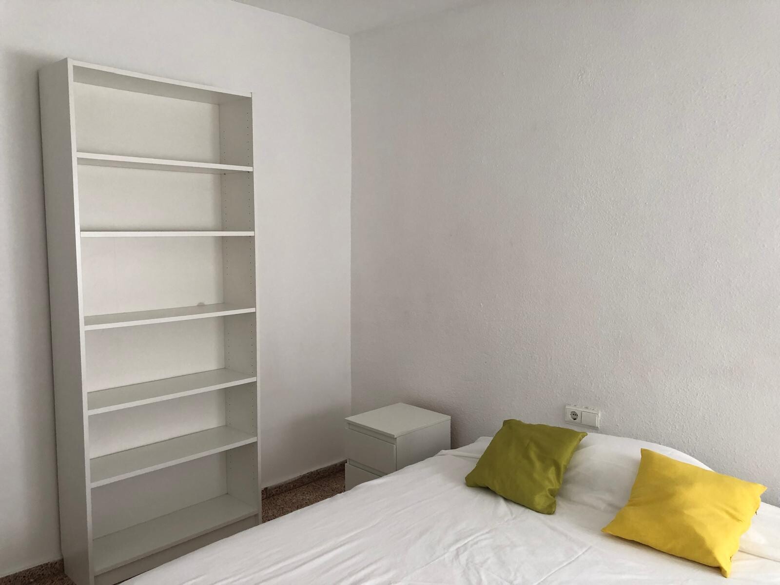 Habitación 100 m², Alicante