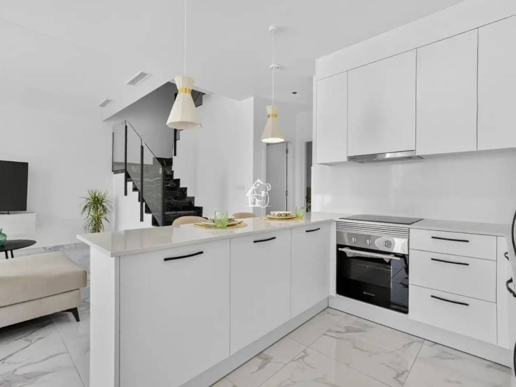 Casa de 130 m² en Rojales