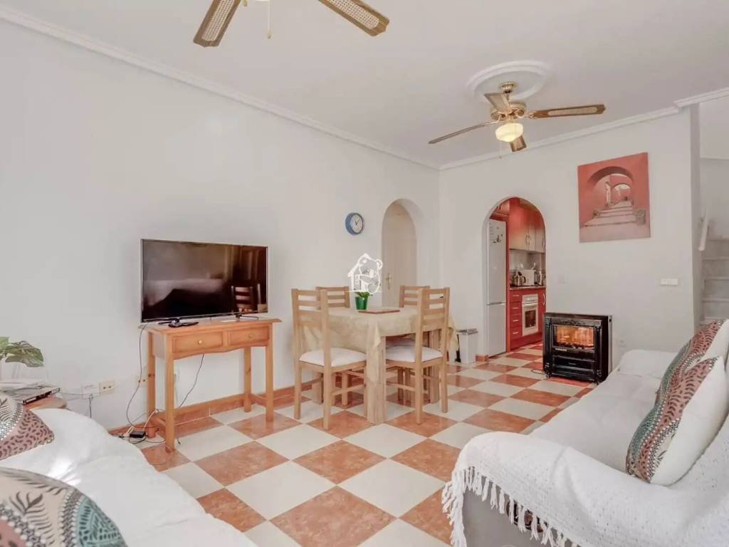 Casa de 88 m² a Rojals