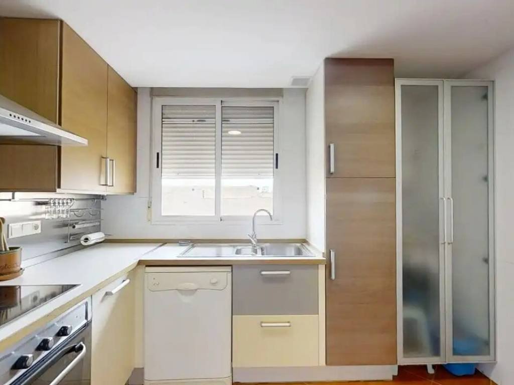 Piso de 115 m² en Benetússer