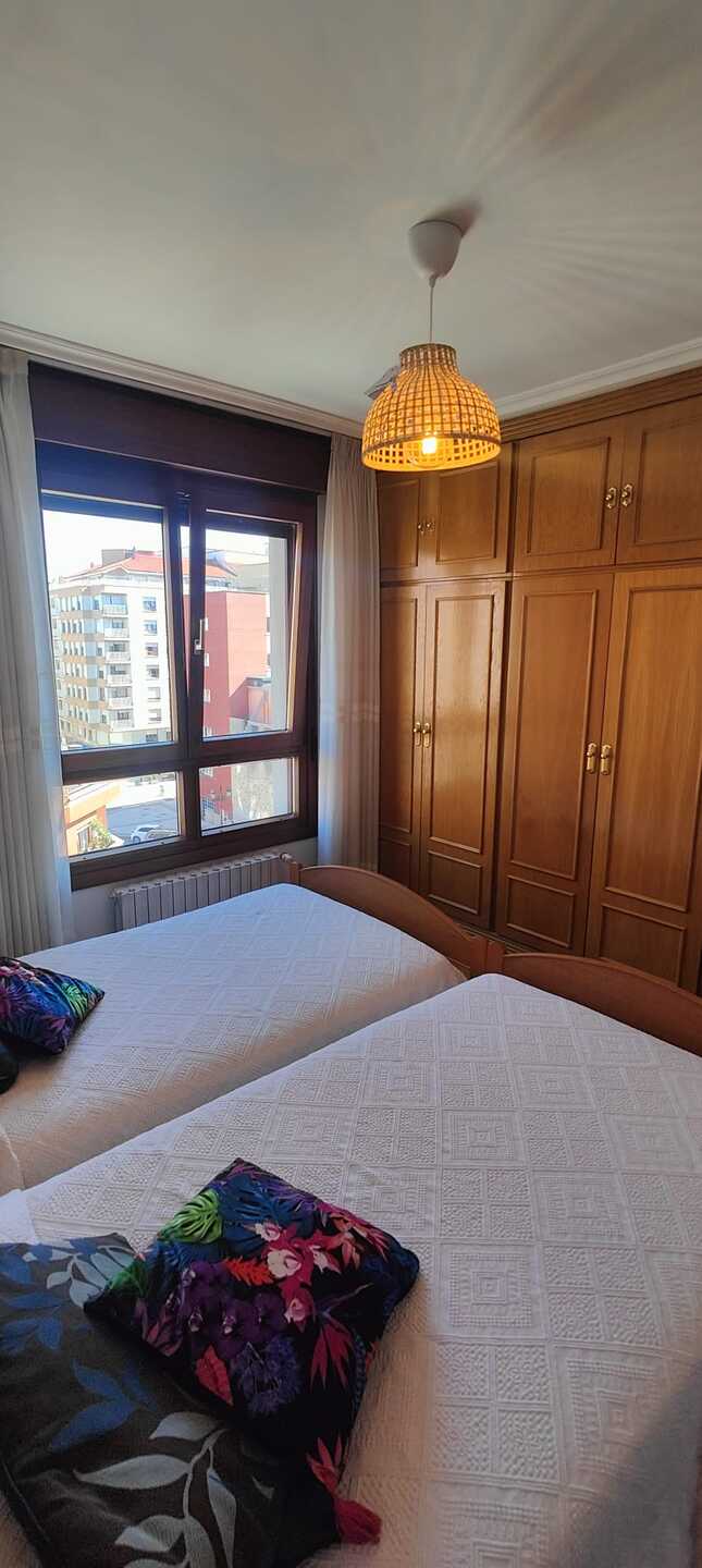 Piso de 82 m² en Oviedo