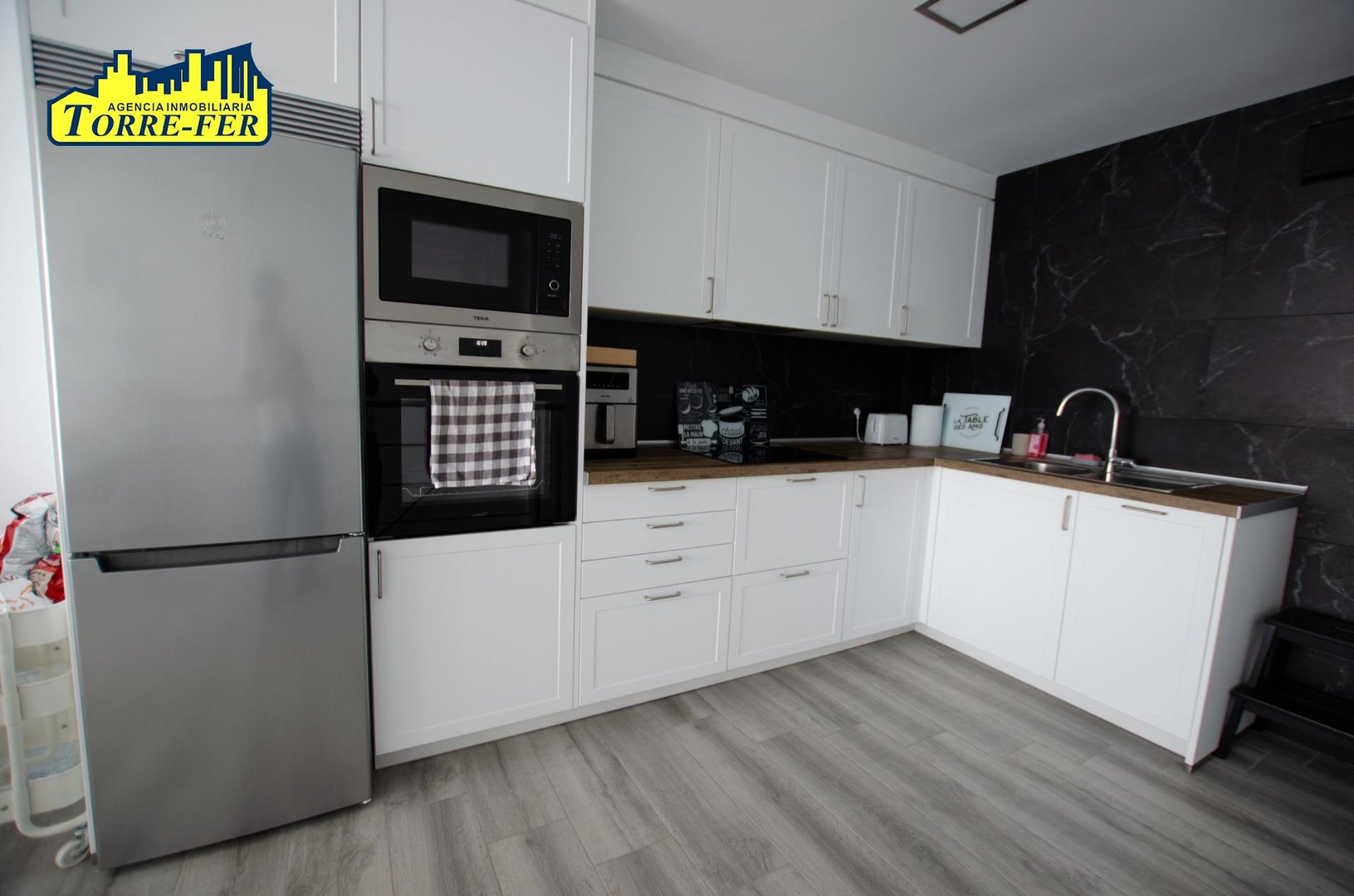 Pis de 65 m² a Almeria