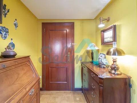 Piso de 120 m² en Oviedo