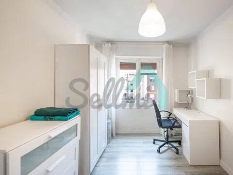 Habitación 85 m², Oviedo