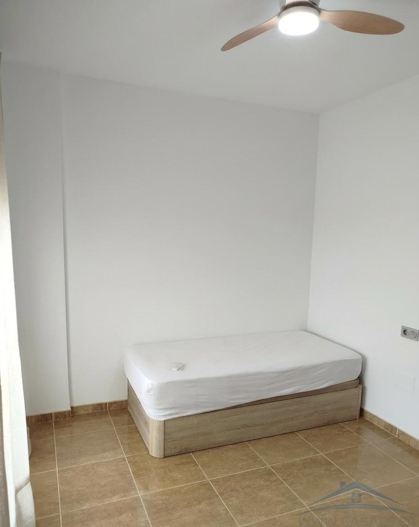Piso de 83 m² en Roquetas de Mar