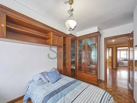 Wohnung 142 m² in Oviedo