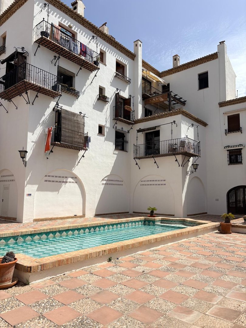 Piso de 88 m² en Motril